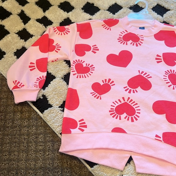Girls ~ Old Navy ~ Heart sweatshirt ~ L (10-12) - Picture 8 of 17